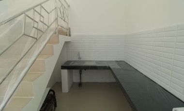 RUMAH MEWAH 2 LANTAI EXCLUSIVE TERBARU DI SLEMAN UTARA SELANGKAH DARI KAMPUS UII