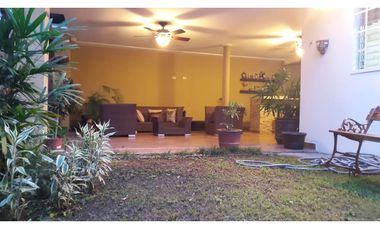 SE VENDE CASA EN BRISAS DEL GOLF 2 RECAMARAS $215,000