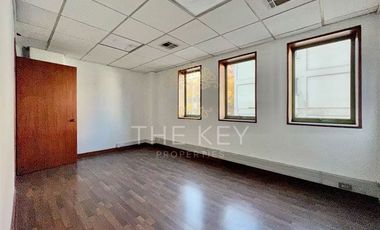 Oficina en arriendo en Calle Encomenderos, Barrio El Golf