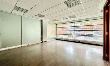 Oficina en arriendo en Calle Encomenderos, Barrio El Golf
