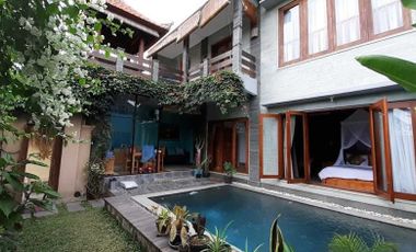 FREEHOLD FULLY FURNISHED 2 FLOORS VILLA WITH 2 BEDROOMS NEAR UBUD CENTER