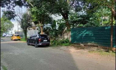 Tanah posisi badan Anggrek Loka BSD Dekat Sekolah Cikal, St John , Ursula