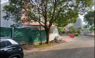 Tanah posisi badan Anggrek Loka BSD Dekat Sekolah Cikal, St John , Ursula