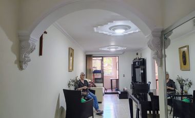 apartamento en venta en la américa. Cod V13543