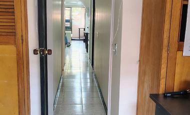 apartamento en venta en la américa. Cod V13543