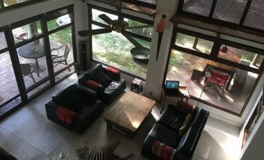 Hermosa casa equipada en venta sobre lote de 1850m en Isla Santa Monica
