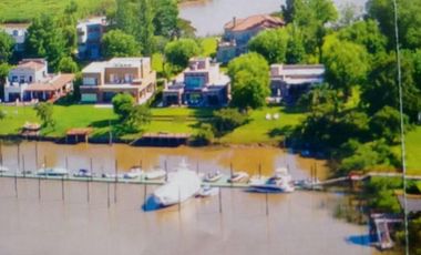 Hermosa casa equipada en venta sobre lote de 1850m en Isla Santa Monica