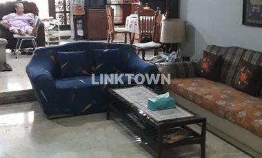 Dijual Rumah Strategis Cocok untuk Perkantoran dan Resto di Kutai Surabaya Pusat