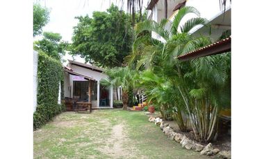 Se Vende Edificio En Tolu Sucre.