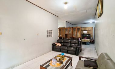 Rumah Strategis 6 Menit ke Gerbang Tol Joglo 3 SHM Siap Huni J-46266