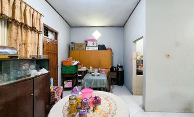 Rumah Strategis 6 Menit ke Gerbang Tol Joglo 3 SHM Siap Huni J-46266