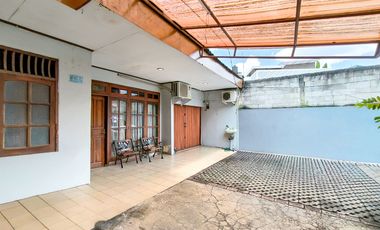 Rumah Strategis 6 Menit ke Gerbang Tol Joglo 3 SHM Siap Huni J-46266