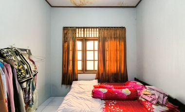 Rumah Strategis 6 Menit ke Gerbang Tol Joglo 3 SHM Siap Huni J-46266