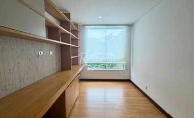apartamento en venta en el castillo. Cod V776890
