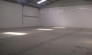 Se Alquila Galera 1.006 Mts En Pacora USD3,300,oo+ITBMS