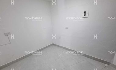 casa en arriendo en mesa. Cod A69339