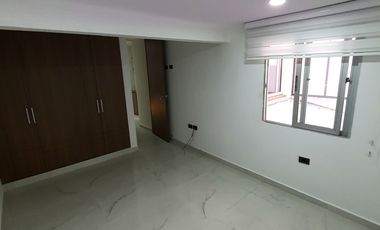 casa en venta en av. libertadores, el tesoro. Cod V4947
