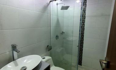 casa en venta en av. libertadores, el tesoro. Cod V4947