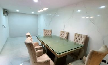 casa en venta en av. libertadores, el tesoro. Cod V4947