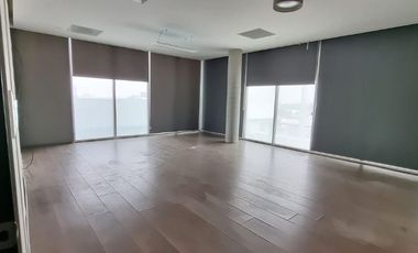 Renta Oficina acondicionada de 423m2 - zona Contry Tec  Monterrey