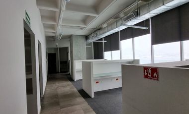 Renta Oficina acondicionada de 423m2 - zona Contry Tec  Monterrey