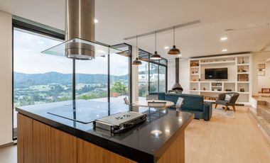 casa en arriendo/venta en la calera. Cod V17962