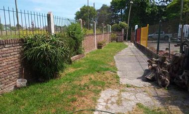 Casa Fondo en venta en Quilmes Oeste