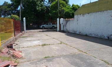 Casa Fondo en venta en Quilmes Oeste