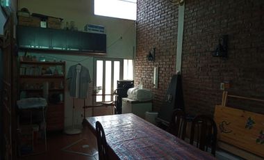 Casa Fondo en venta en Quilmes Oeste