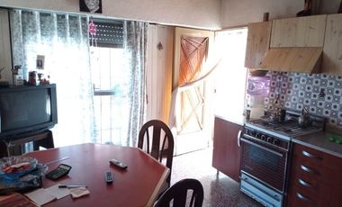 Casa Fondo en venta en Quilmes Oeste