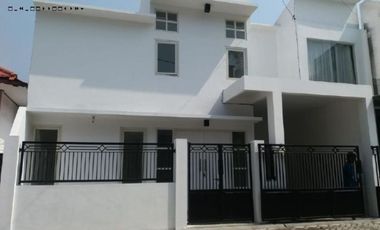 Rumah dijual di Jawa Timur, Gresik