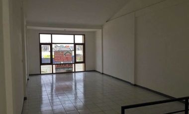 DIJUAL CEPAT !!! Ruko Strategis di Cisaranten