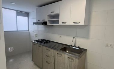 apartamento en arriendo en prados del este. Cod A5010