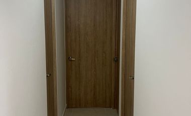 apartamento en arriendo en prados del este. Cod A5010