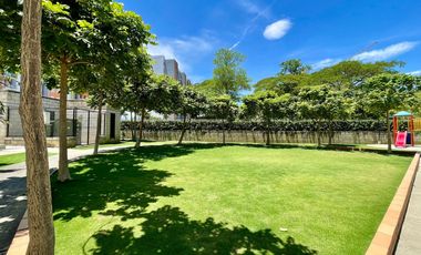 apartamento en arriendo en prados del este. Cod A5010