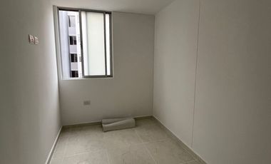 apartamento en arriendo en prados del este. Cod A5010
