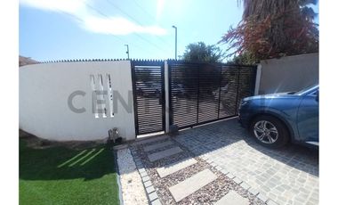 CASA EN VENTA, 5D 4B, QUILICURA