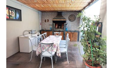 CASA EN VENTA, 5D 4B, QUILICURA