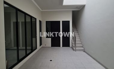 Disewakan Rumah 2 Lantai Murah di Darmo Permai Timur Surabaya Dekat Akses Tol