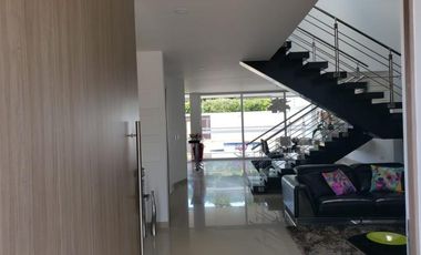 casa en venta en bella vista. Cod V1579