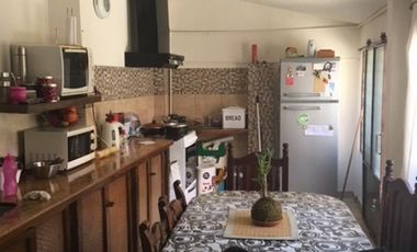 Casa de 4 ambientes en Quilmes