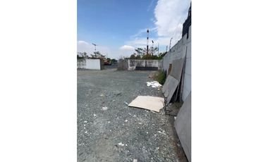 Vía Samborondón Km 3,5 vendo - alquilo terreno comercial 6700 m2