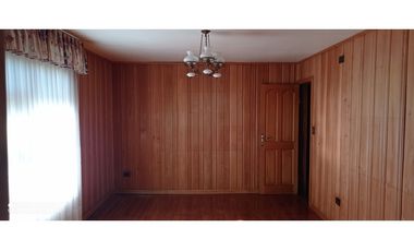 Venta Impecable y amplia casa / Una cuadra de la  plaza / San Pablo