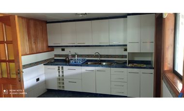 Venta Impecable y amplia casa / Una cuadra de la  plaza / San Pablo