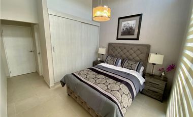 SE VENDE CASA EN TWIN HOMES EN VILLA SUR