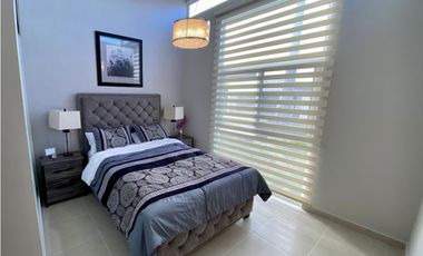 SE VENDE CASA EN TWIN HOMES EN VILLA SUR