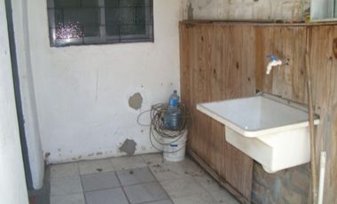 VENTA DE CASA EN BURZACO 5 AMB+ 2 DPTOS 2AMB +GARAGE+ENTR.AUTO.OPORTUNIDAD VIVIENDA E INVERSION