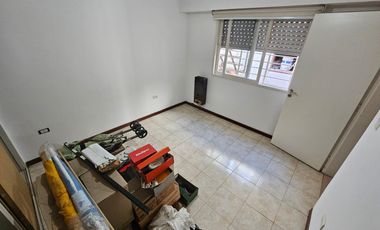 CASA EN VENTA EN MORON SUR - NUEVO VALOR