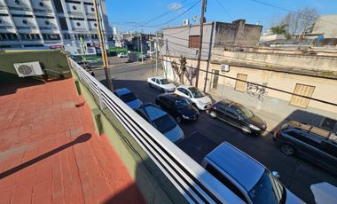 CASA EN VENTA EN MORON SUR - NUEVO VALOR