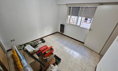 CASA EN VENTA EN MORON SUR - NUEVO VALOR